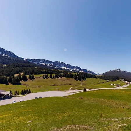 Des Glieres Plateau Des Glières Hotel *